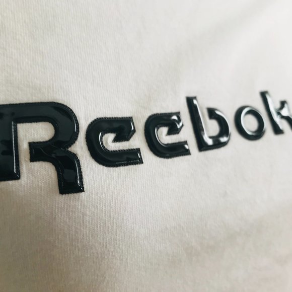 90’s Vintage Reebok Crop Top - Picture 4 of 6